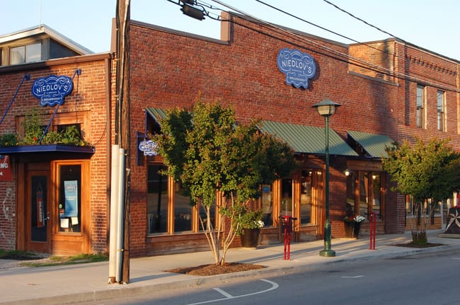 Neidlovs exterior